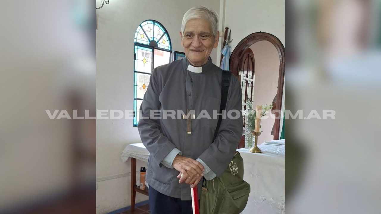 Un pastor que caminó junto a su pueblo: falleció el padre Rivadeneira