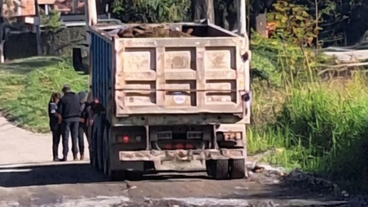 Granjas, urbanización y guano: el conflicto que La Silleta ya no puede esconder