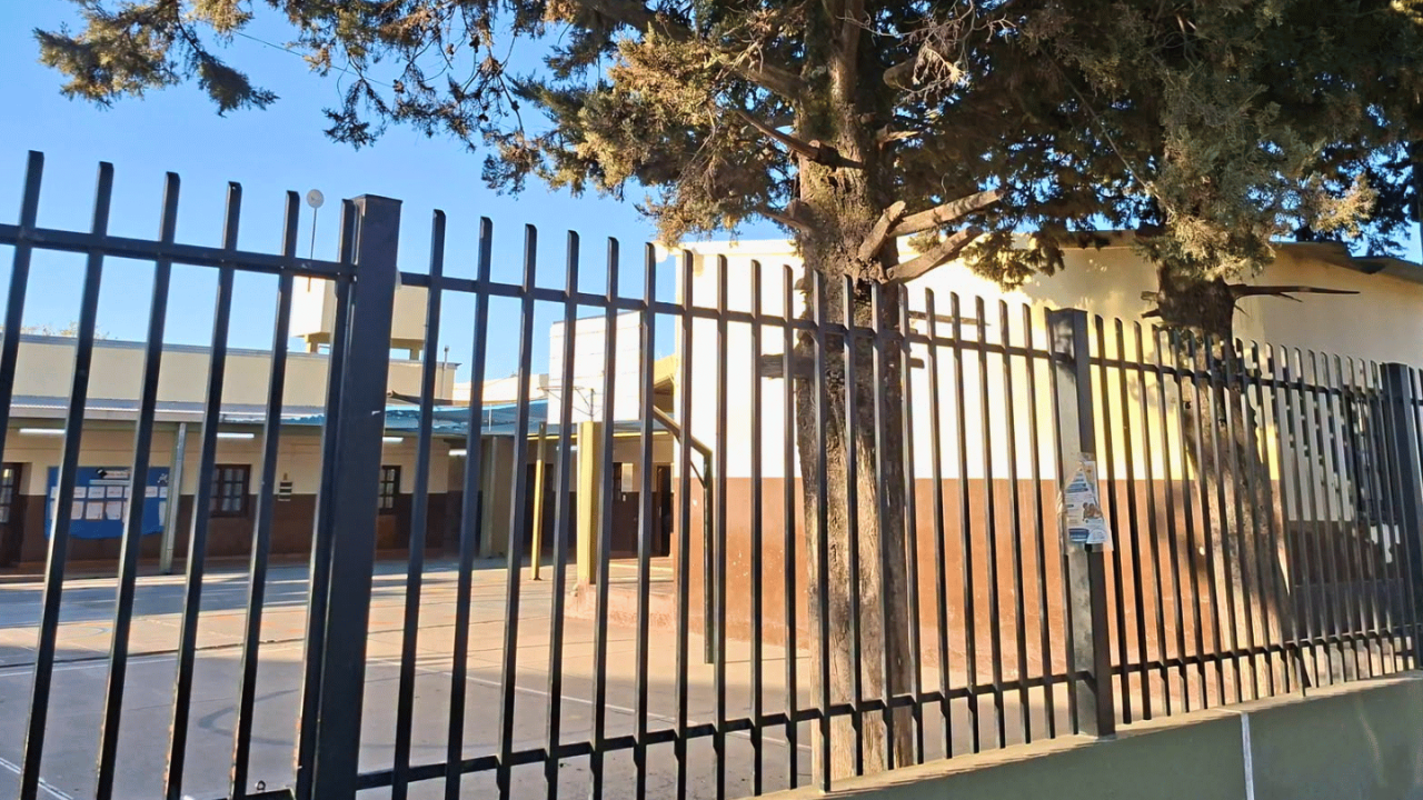 Escuela de San Jorge: Una pelea de adultos que empieza a perjudicar a los chicos