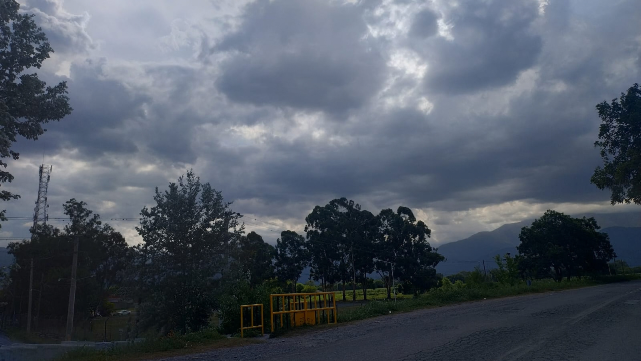 Pronostican un tormentón y vientos fuertes para esta tarde