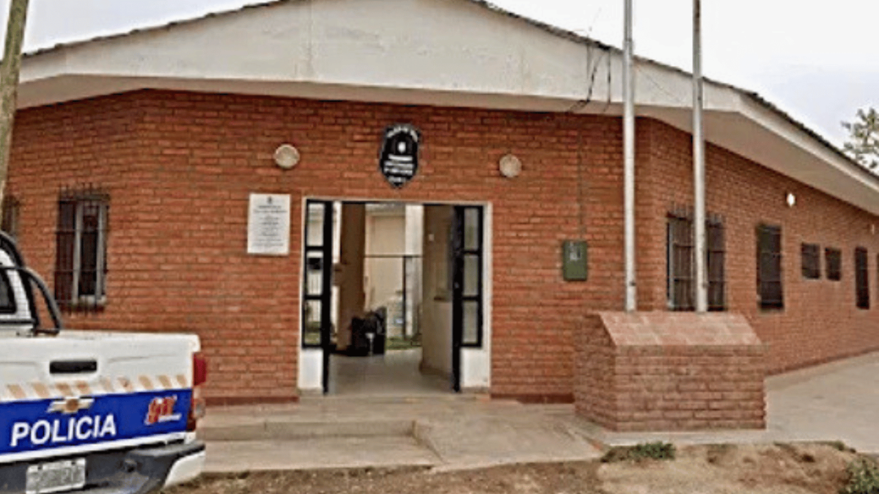 Escándalo en la Policía: Investigan una supuesta “venta” de acomodos y hasta un mecánico de La Merced quedó en la mira