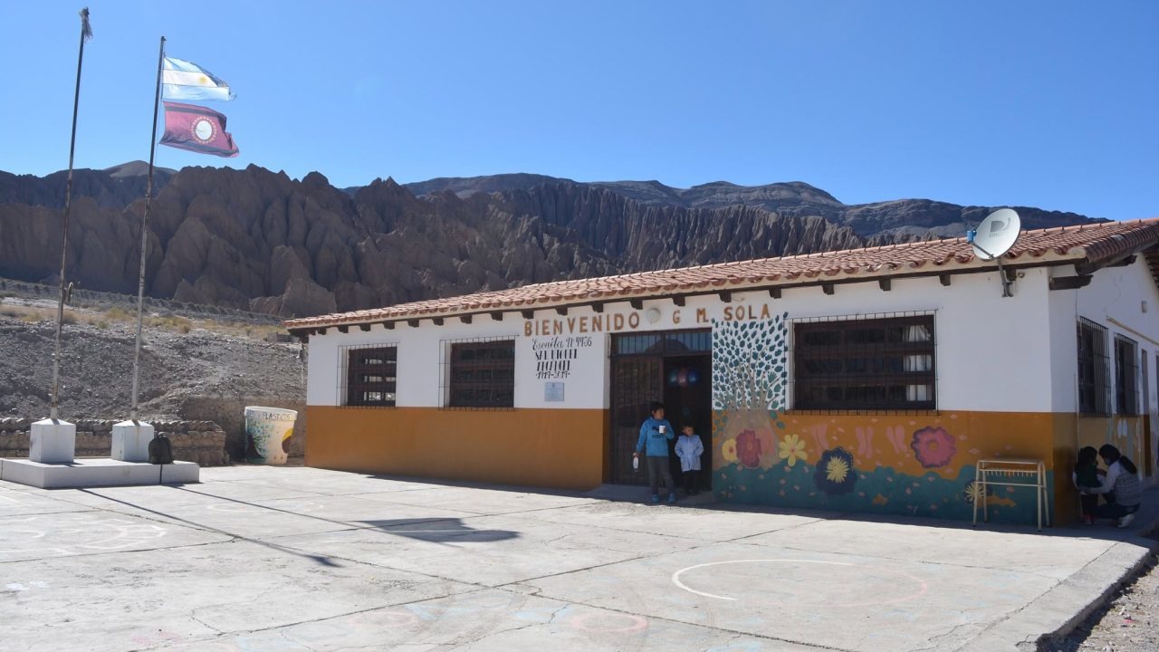 La Escuelita de Gobernador Solá cumplió 107 años enseñando en los cerros 