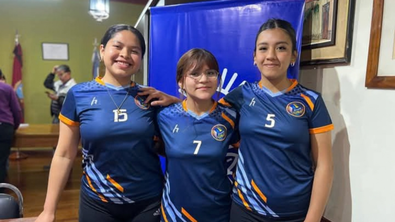 Tres rosarinas, las únicas del Valle de Lerma que vestirán la camiseta de Salta en un torneo internacional