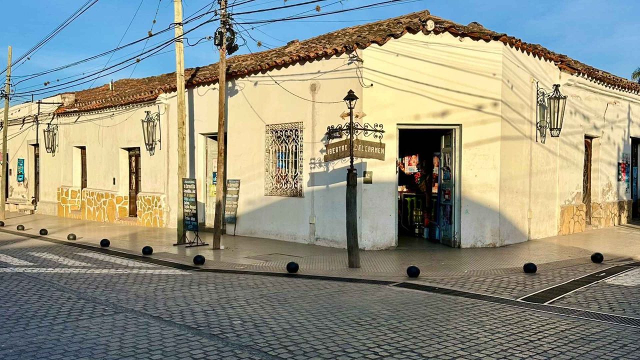 Chicoana: “Edesa nos corta las manos para trabajar” la bronca de los vecinos por los reiterados cortes de luz 